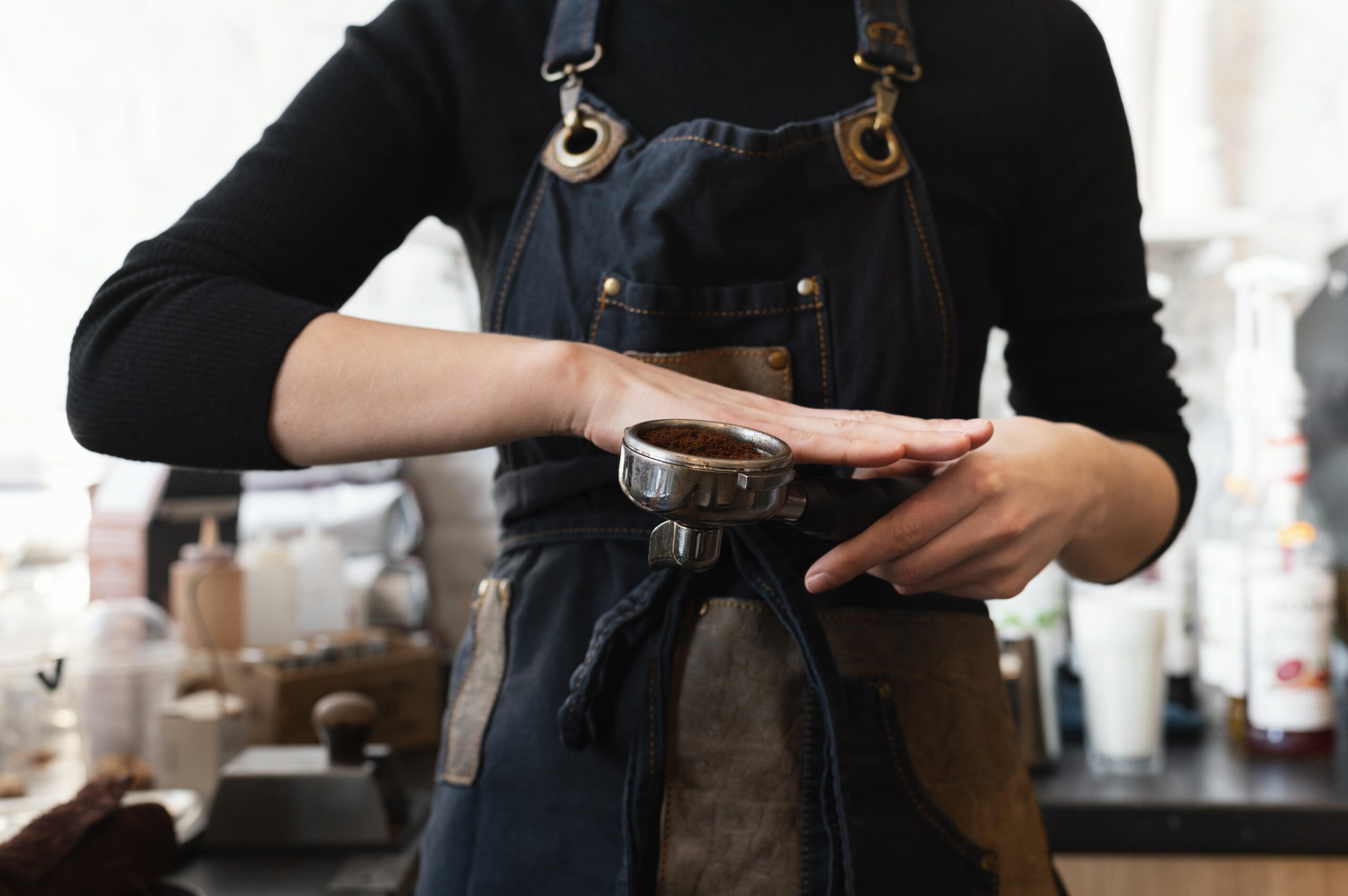 kerja barista ngapain aja