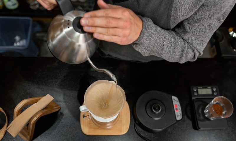 Nilai Lebih dari Secangkir Kopi Hitam